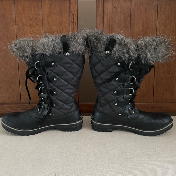 SOREL Tofino II Faux Fur Lined Black Waterproof Boot (Women) Sz 9 - Picture 3 of 6